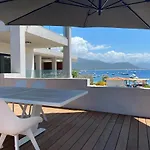 Capriona Apartment