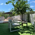 Capriona Apartment