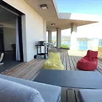 Capriona Apartment *