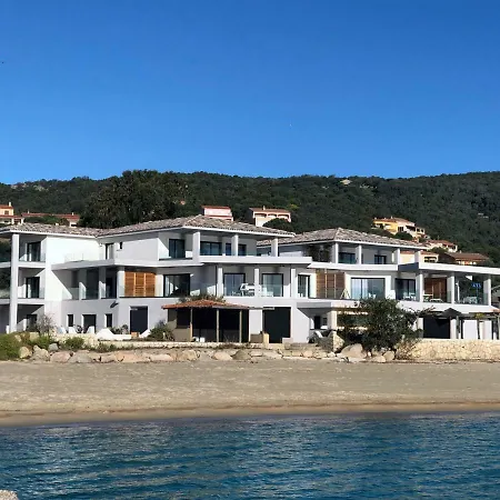 Διαμέρισμα Capriona Porto Pollo