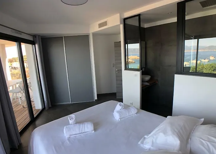 Capriona Porto-Pollo